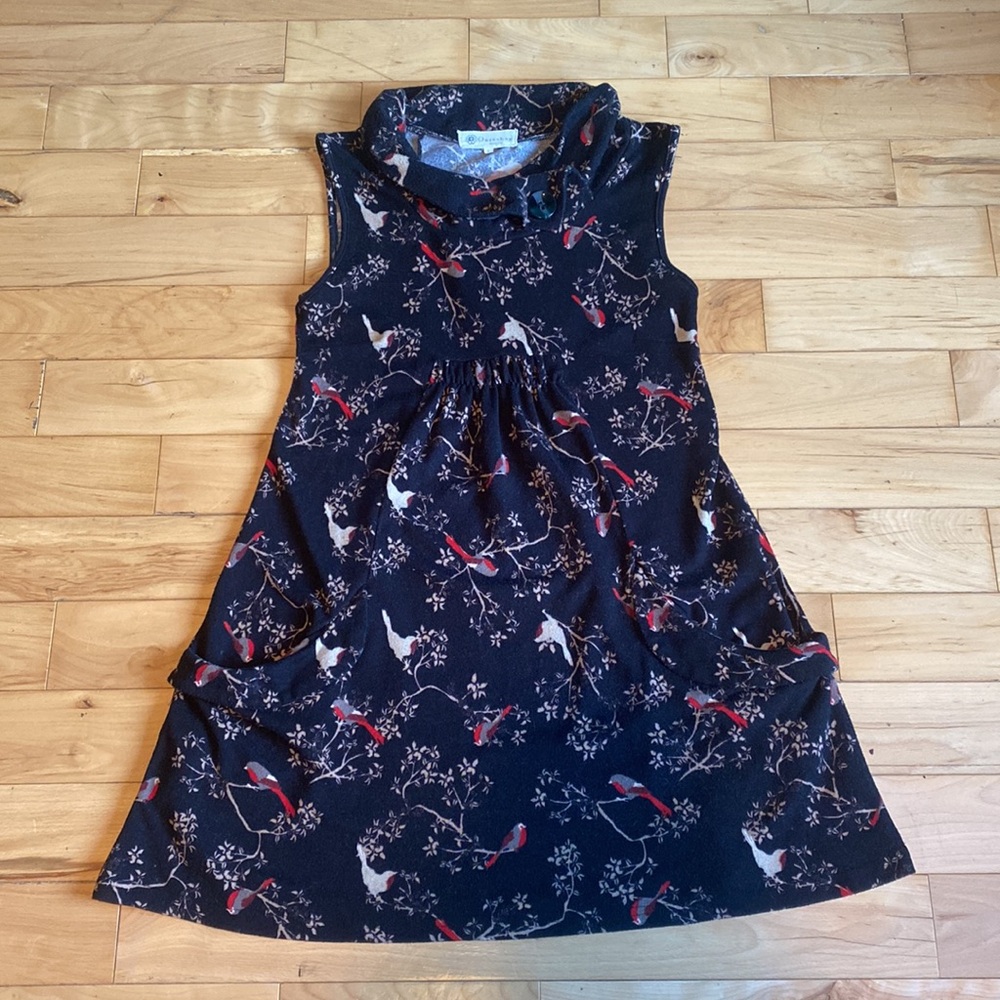 Sleeveless Dress with Bird Print